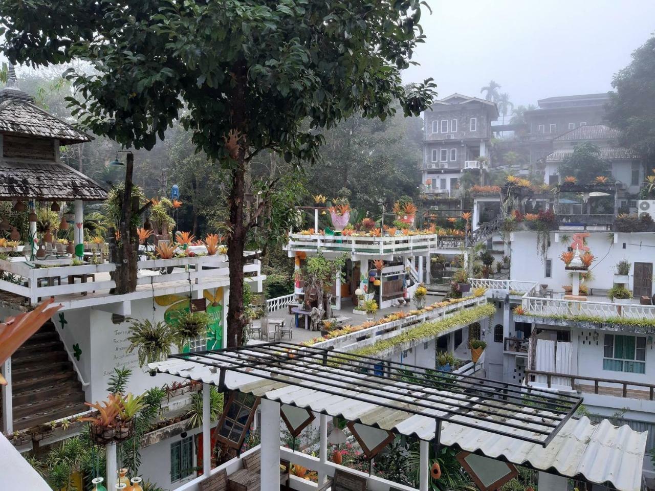 Banthorphan Resort Sangkhla Buri Ngoại thất bức ảnh